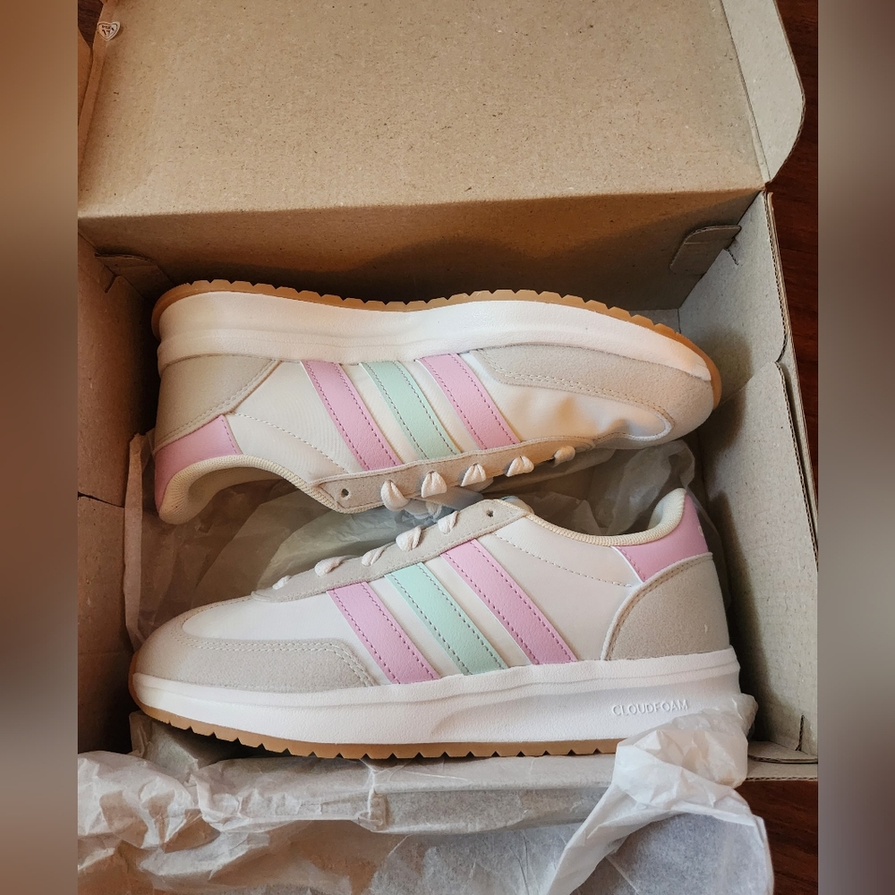 Adidas 70s Kids Pastel Running Sneakers Sz 6Y